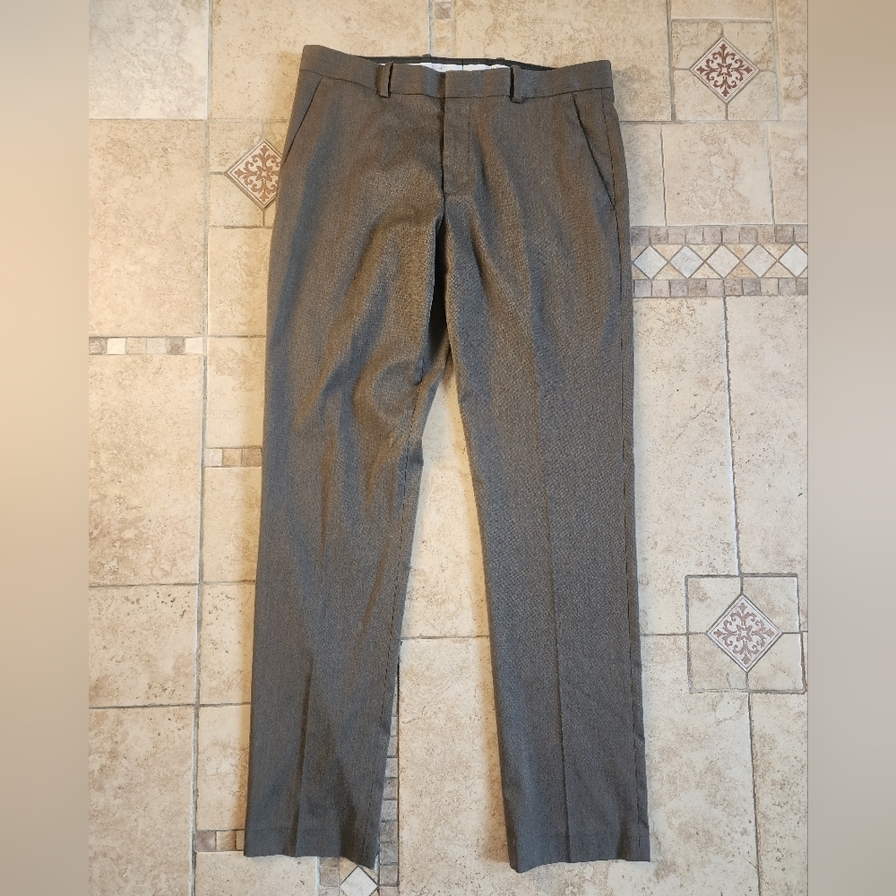 Perry Ellis Slim Fit Dress Pants